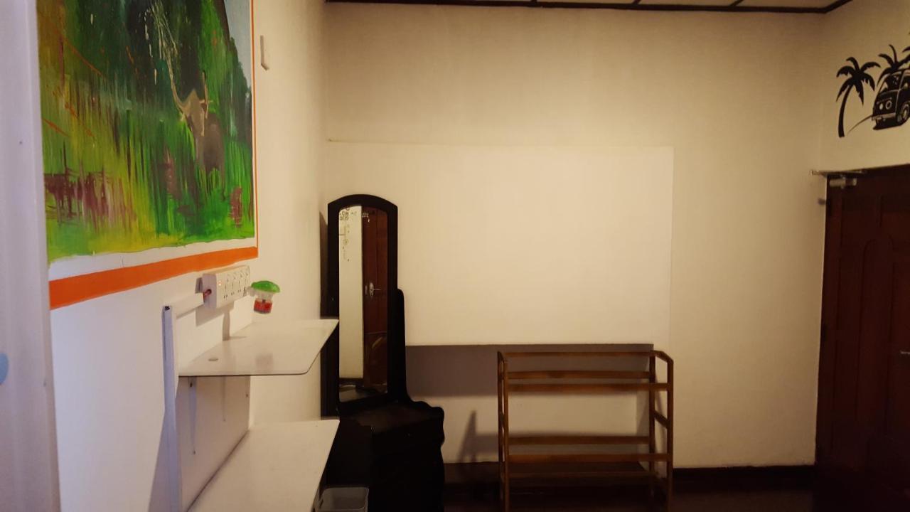 The Backpack Hub At Weligama Hostel Eksteriør bilde
