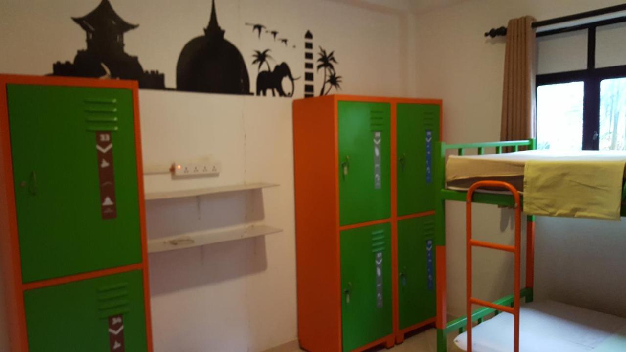 The Backpack Hub At Weligama Hostel Eksteriør bilde