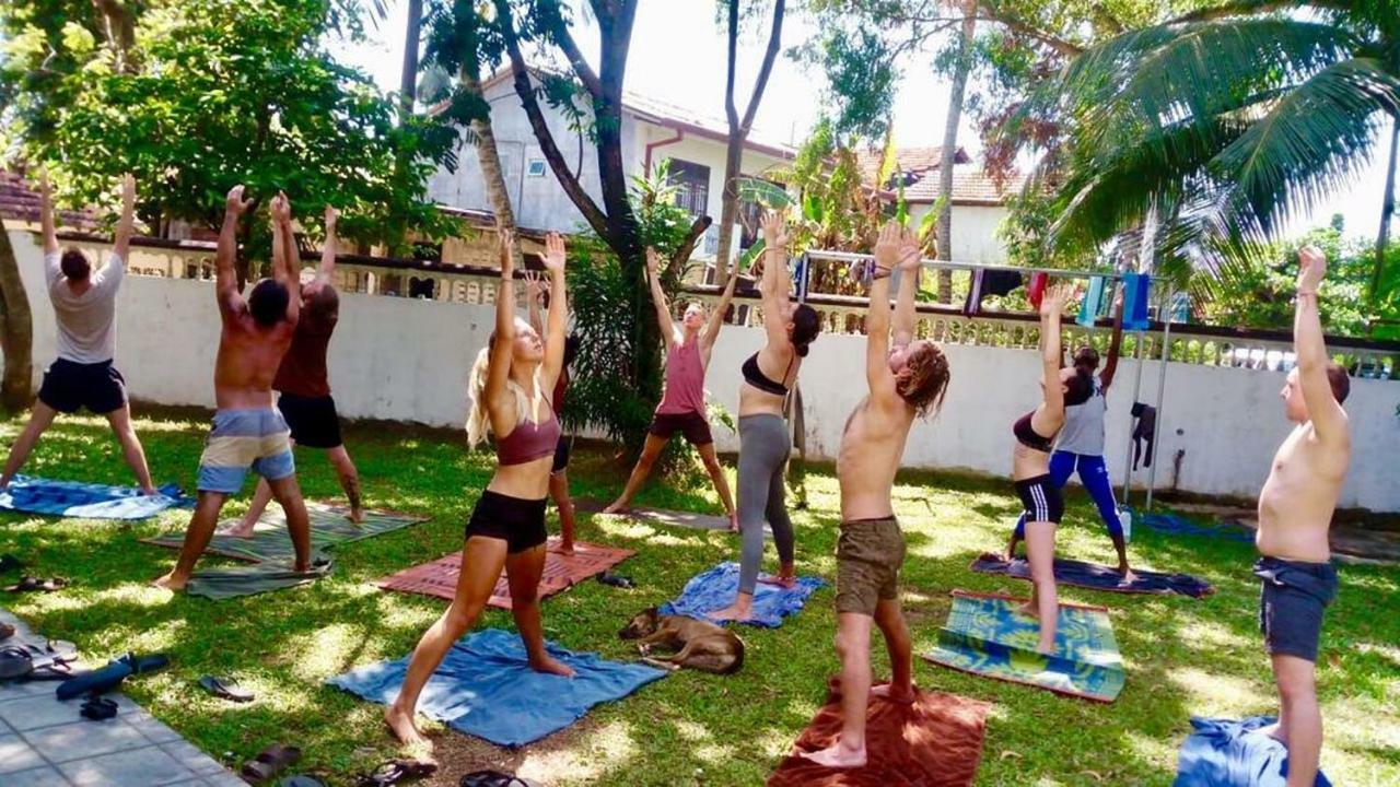 The Backpack Hub At Weligama Hostel Eksteriør bilde